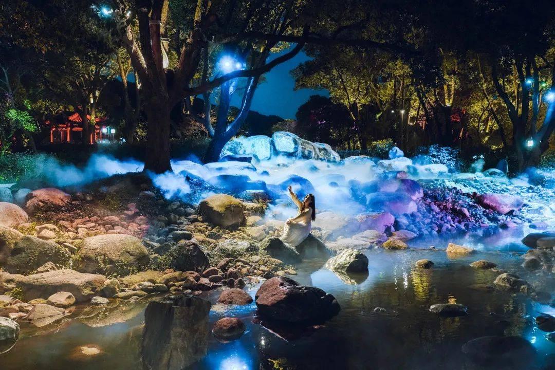 探索奇妙世界,发现新生活——春节福字如何贴